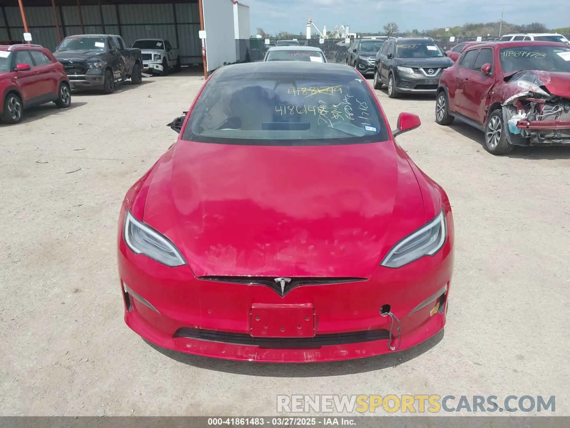 11 fotografías del automóvil dañado 5YJSA1E58NF463643 TESLA MODEL S 2022
