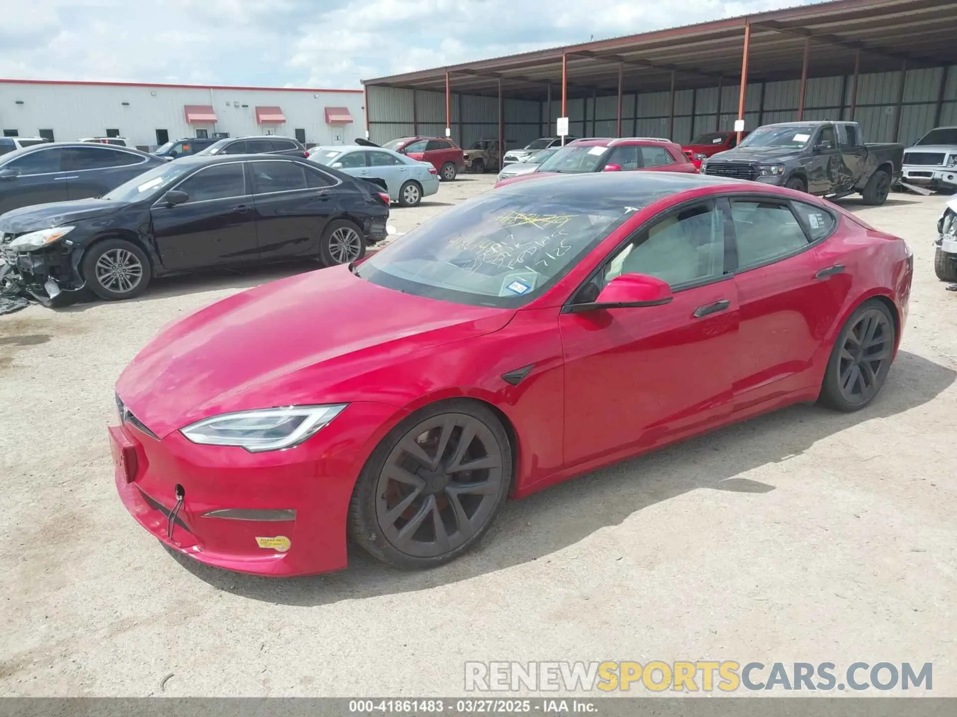 2 fotografías del automóvil dañado 5YJSA1E58NF463643 TESLA MODEL S 2022