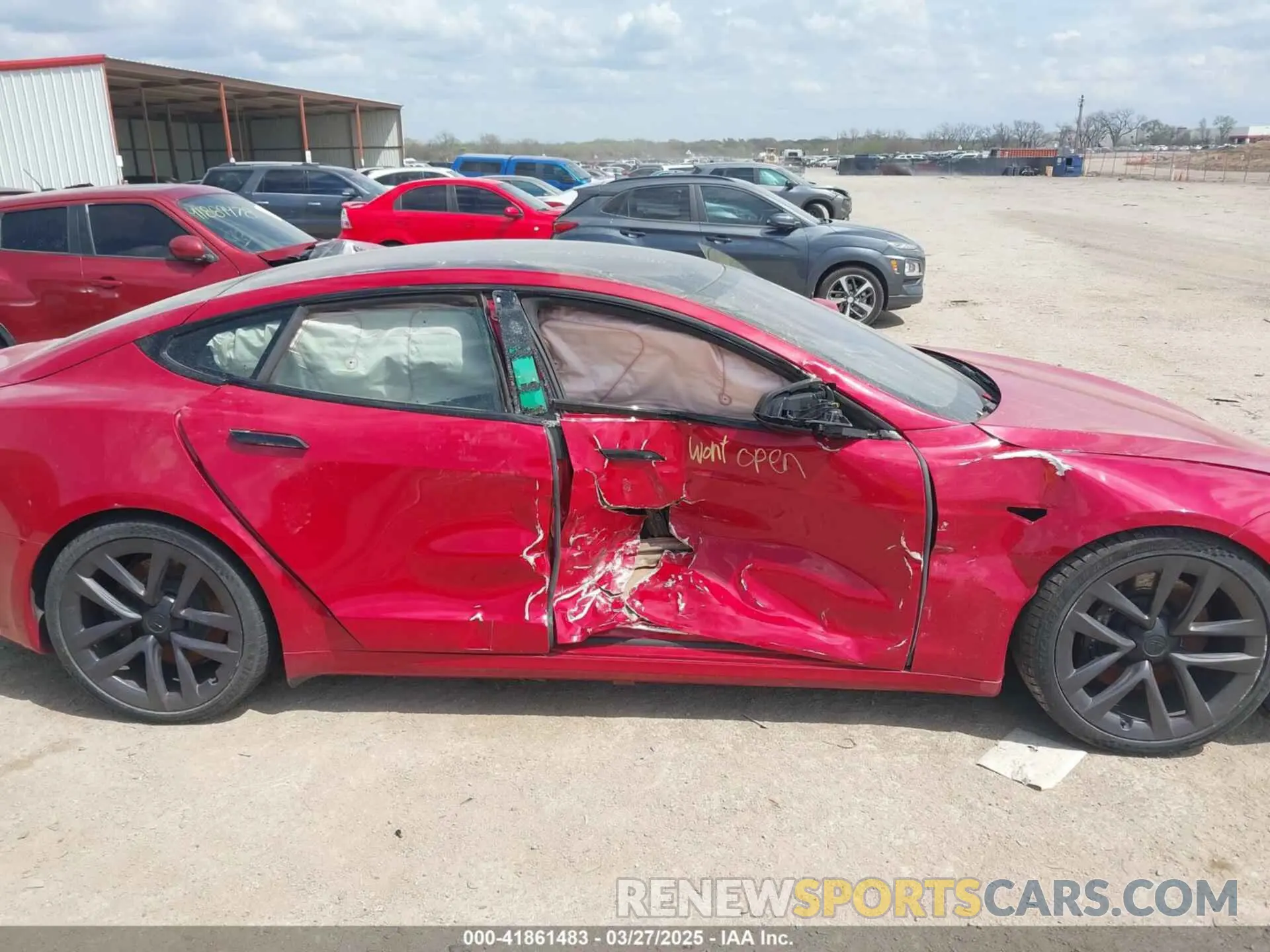 6 fotografías del automóvil dañado 5YJSA1E58NF463643 TESLA MODEL S 2022