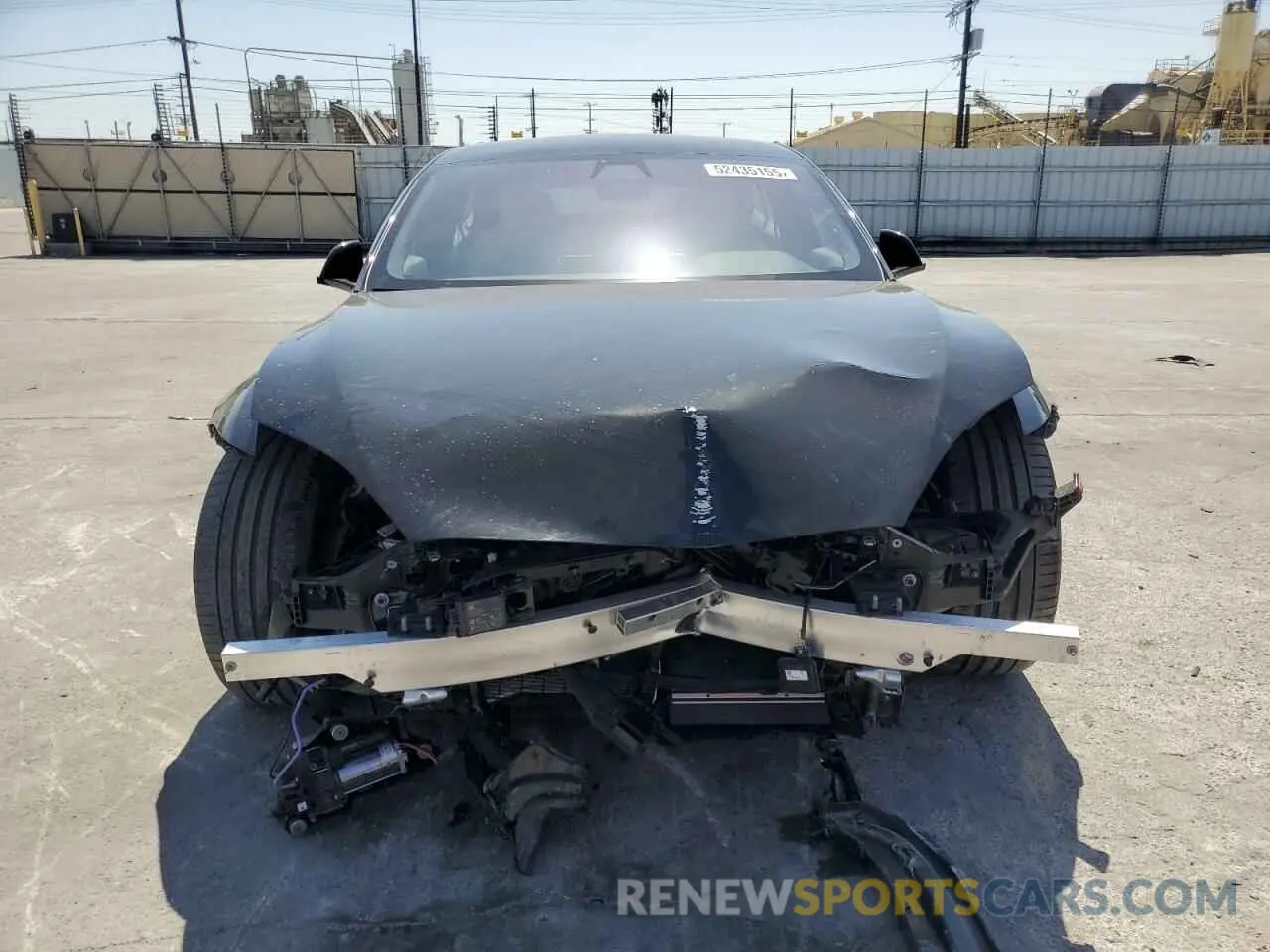 5 fotografías del automóvil dañado 5YJSA1E58NF463934 TESLA MODEL S 2022