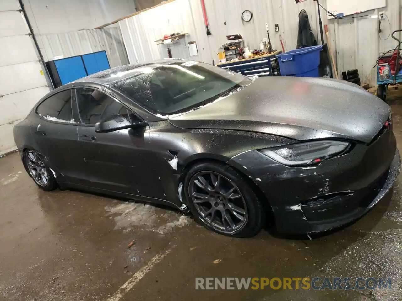 4 fotografías del automóvil dañado 5YJSA1E58NF468129 TESLA MODEL S 2022