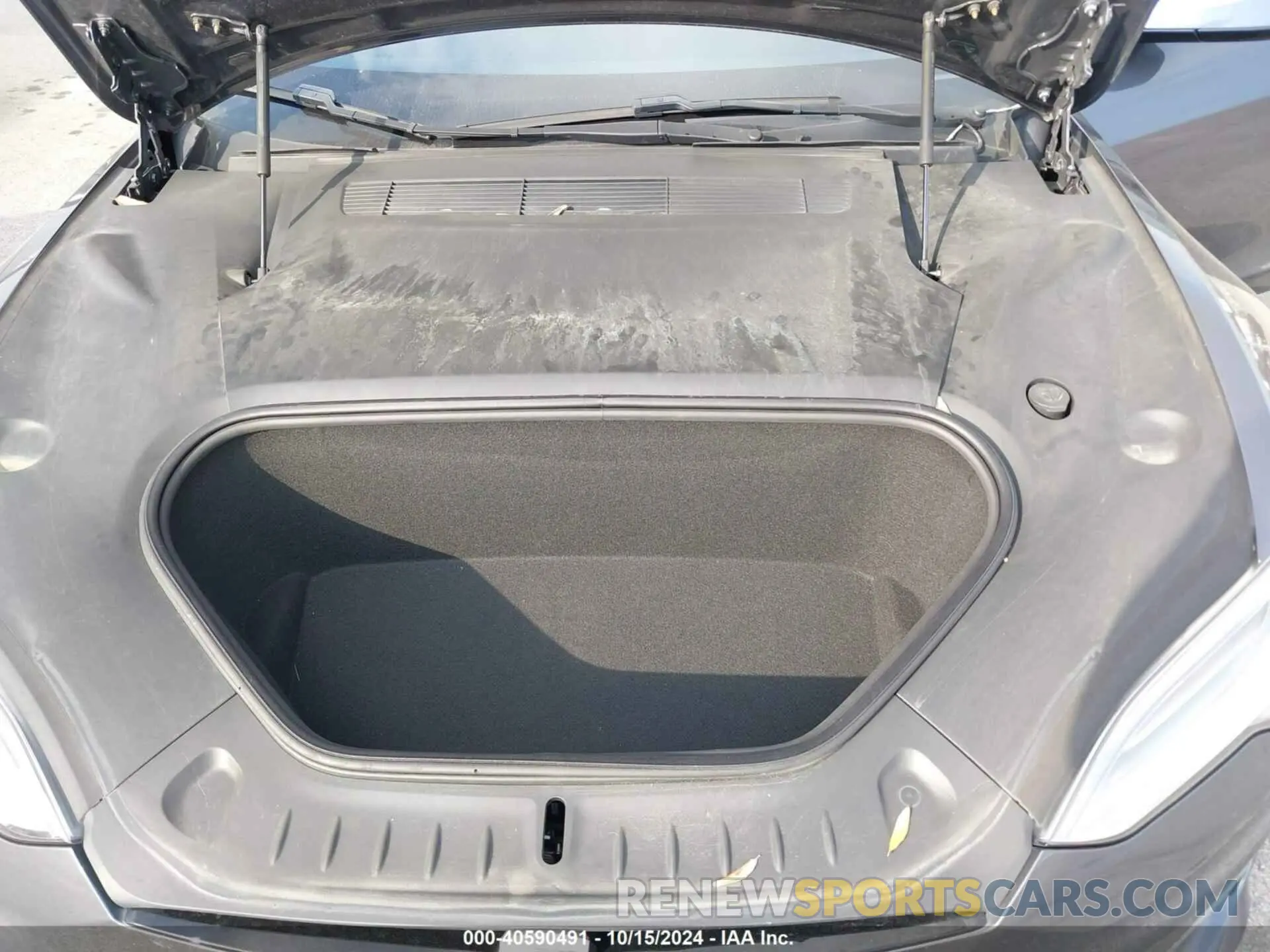10 fotografías del automóvil dañado 5YJSA1E58NF469507 TESLA MODEL S 2022