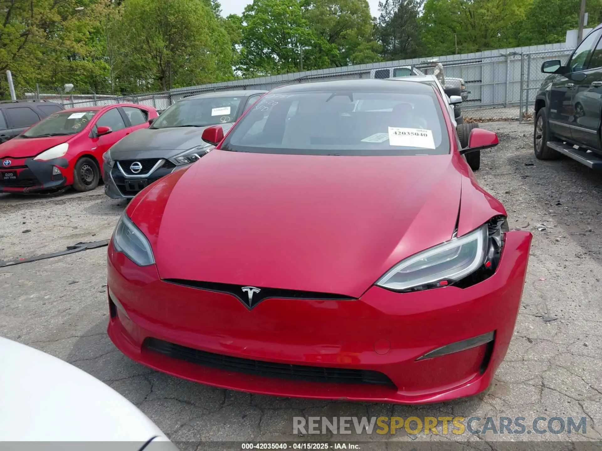 12 fotografías del automóvil dañado 5YJSA1E58NF470737 TESLA MODEL S 2022