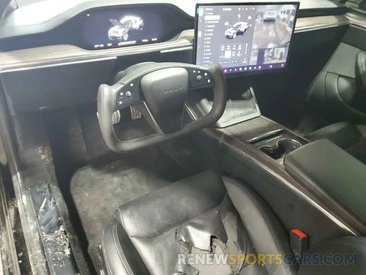 8 fotografías del automóvil dañado 5YJSA1E58NF478370 TESLA MODEL S 2022