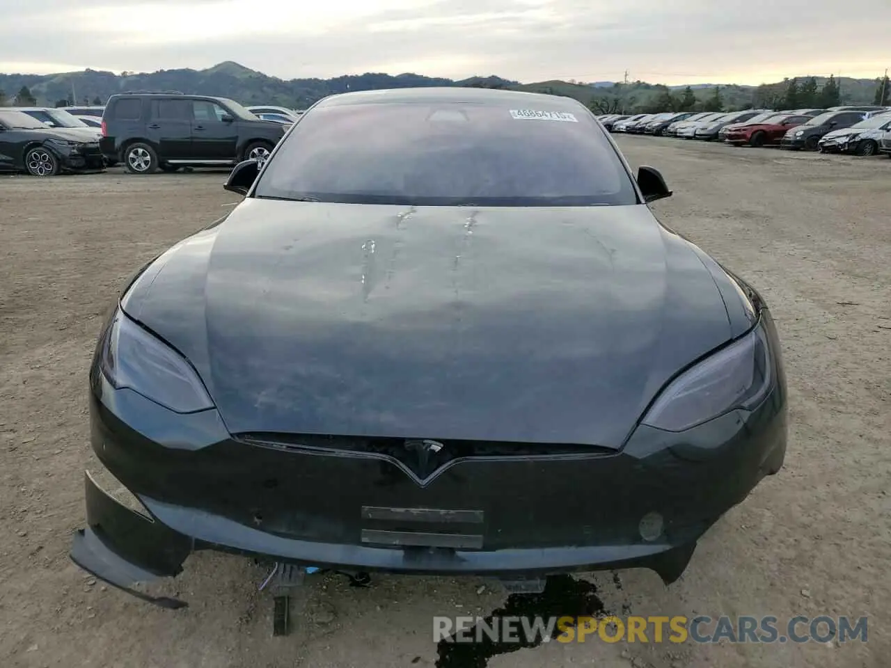 5 fotografías del automóvil dañado 5YJSA1E58NF487215 TESLA MODEL S 2022