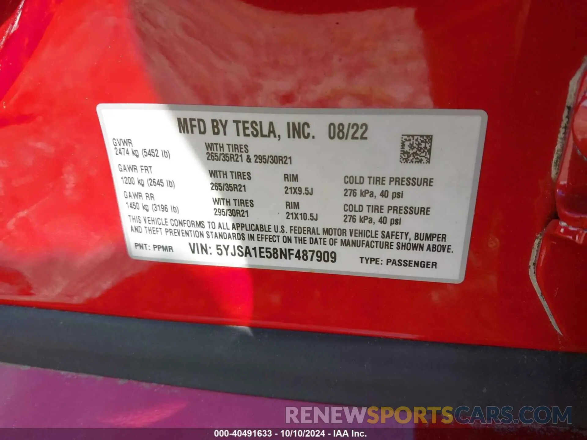 9 fotografías del automóvil dañado 5YJSA1E58NF487909 TESLA MODEL S 2022