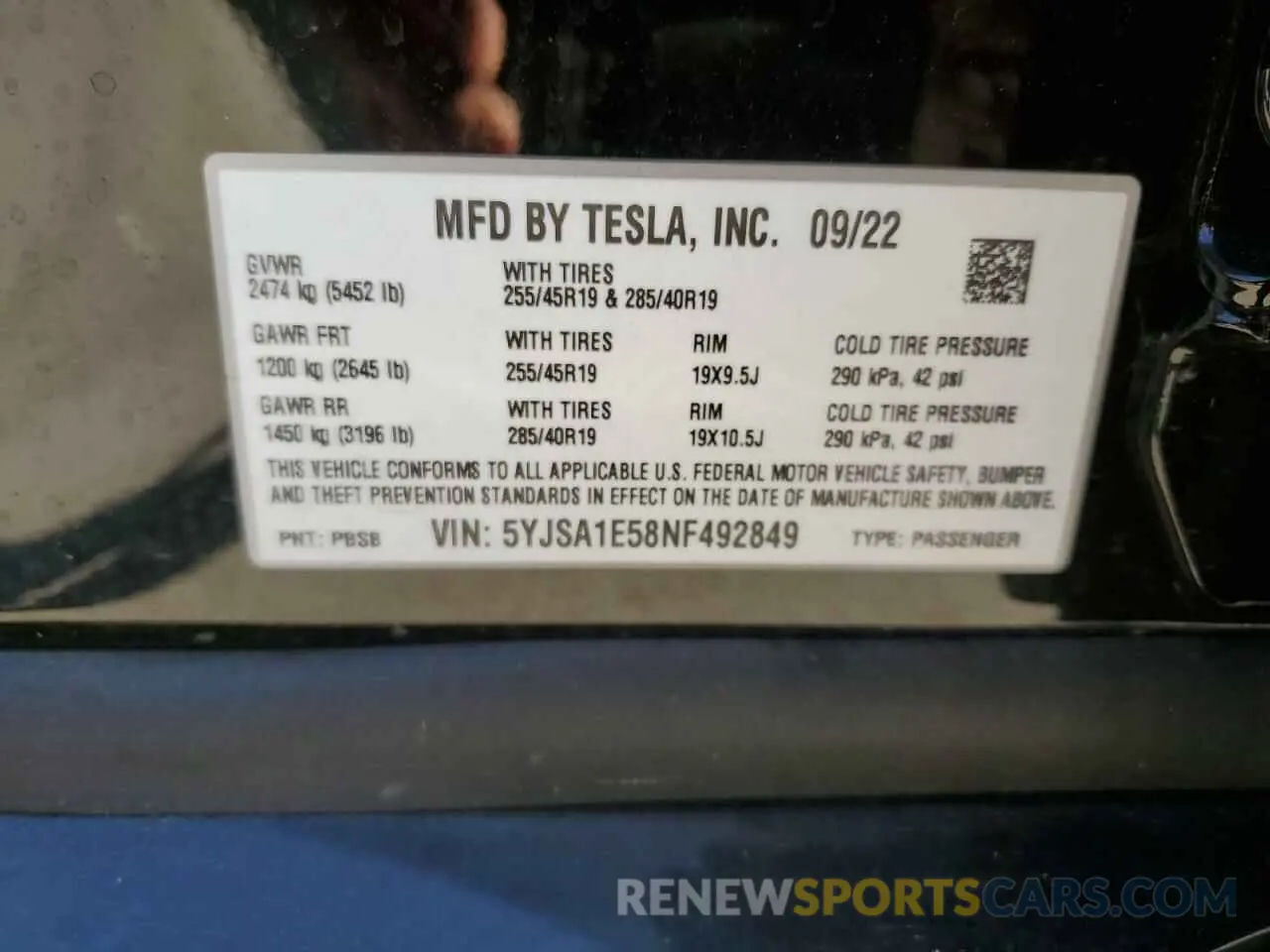 12 fotografías del automóvil dañado 5YJSA1E58NF492849 TESLA MODEL S 2022
