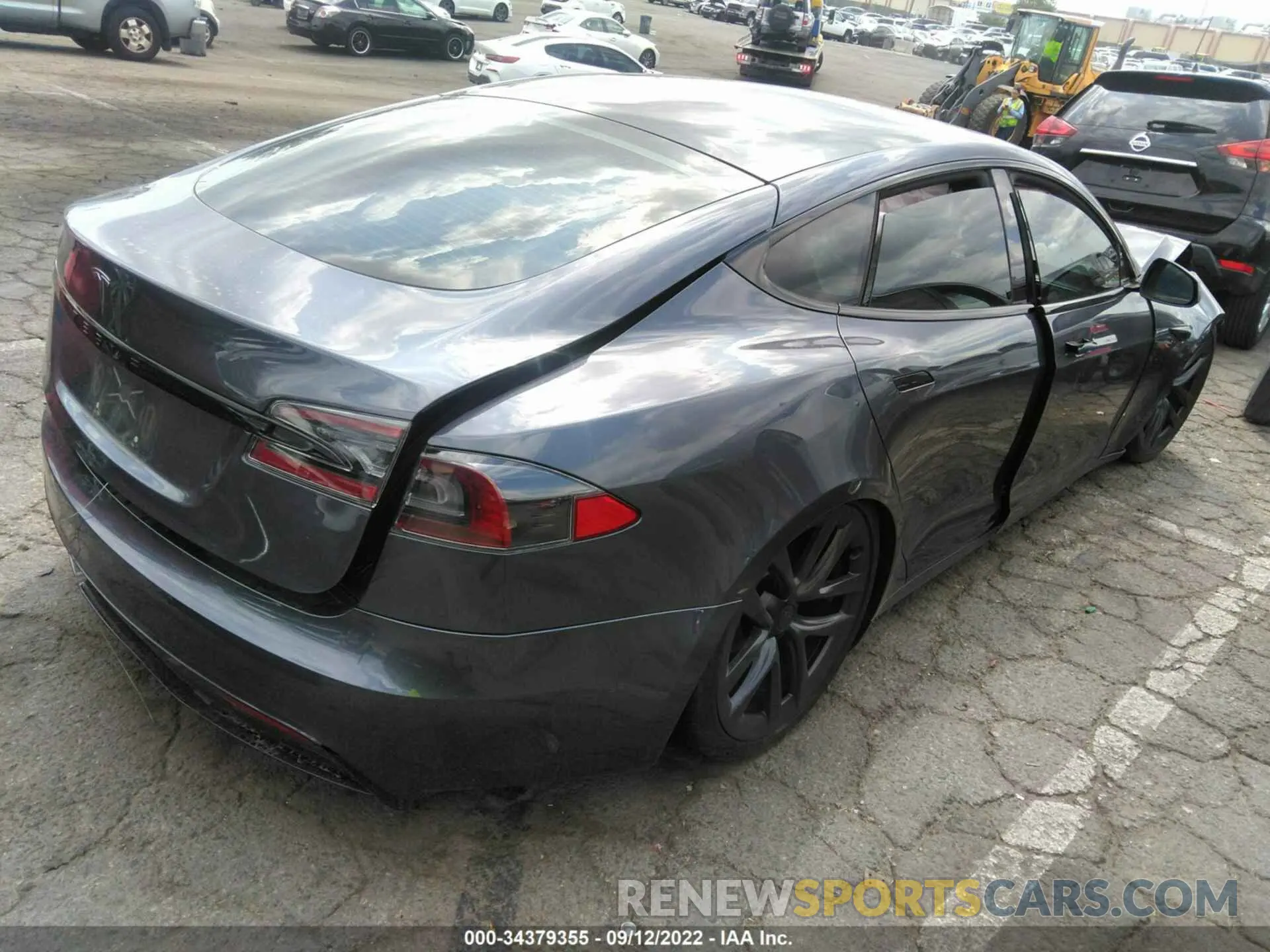 4 fotografías del automóvil dañado 5YJSA1E59NF465126 TESLA MODEL S 2022