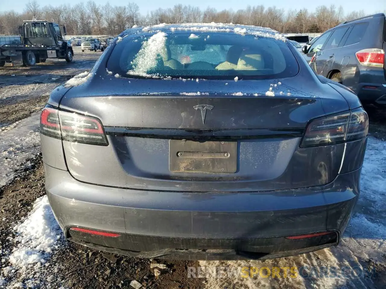 6 fotografías del automóvil dañado 5YJSA1E59NF486526 TESLA MODEL S 2022