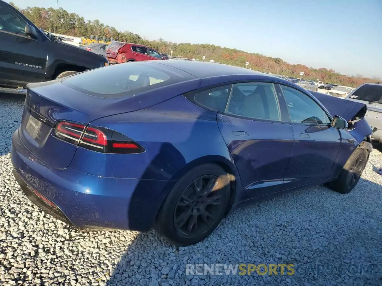 3 fotografías del automóvil dañado 5YJSA1E59NF493119 TESLA MODEL S 2022