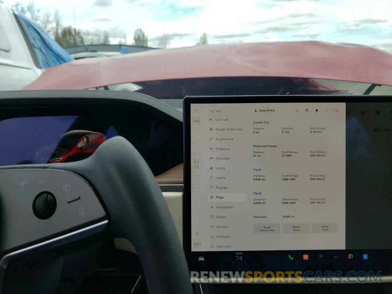 9 fotografías del automóvil dañado 5YJSA1E5XNF469508 TESLA MODEL S 2022