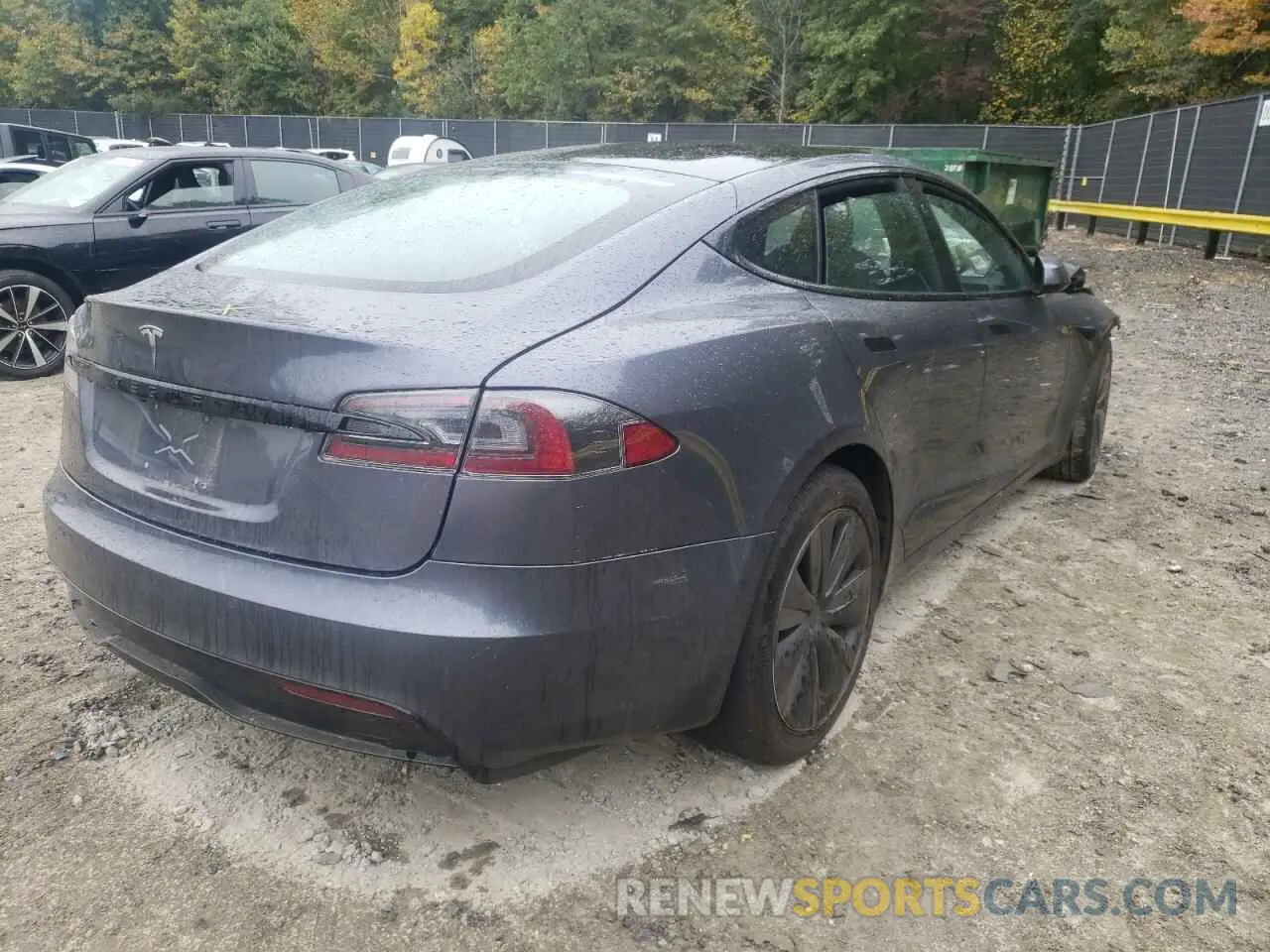 4 fotografías del automóvil dañado 5YJSA1E5XNF470917 TESLA MODEL S 2022