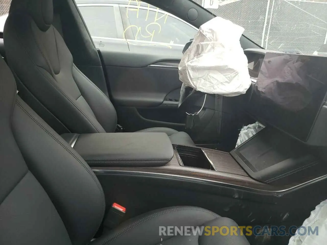 5 fotografías del automóvil dañado 5YJSA1E5XNF470917 TESLA MODEL S 2022