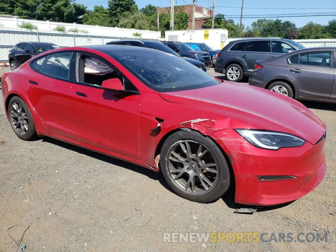 4 fotografías del automóvil dañado 5YJSA1E5XNF476118 TESLA MODEL S 2022