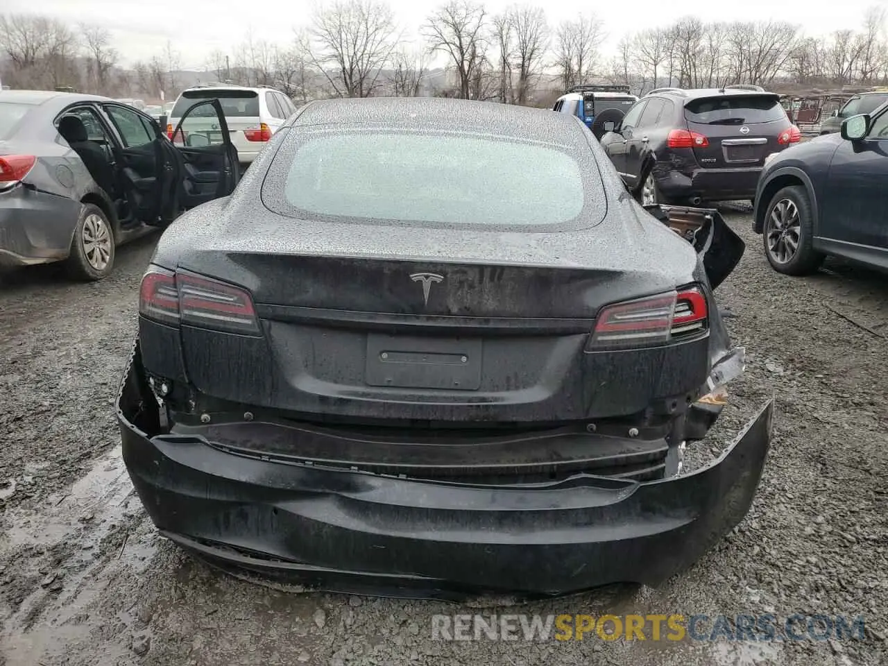 6 fotografías del automóvil dañado 5YJSA1E5XNF490116 TESLA MODEL S 2022