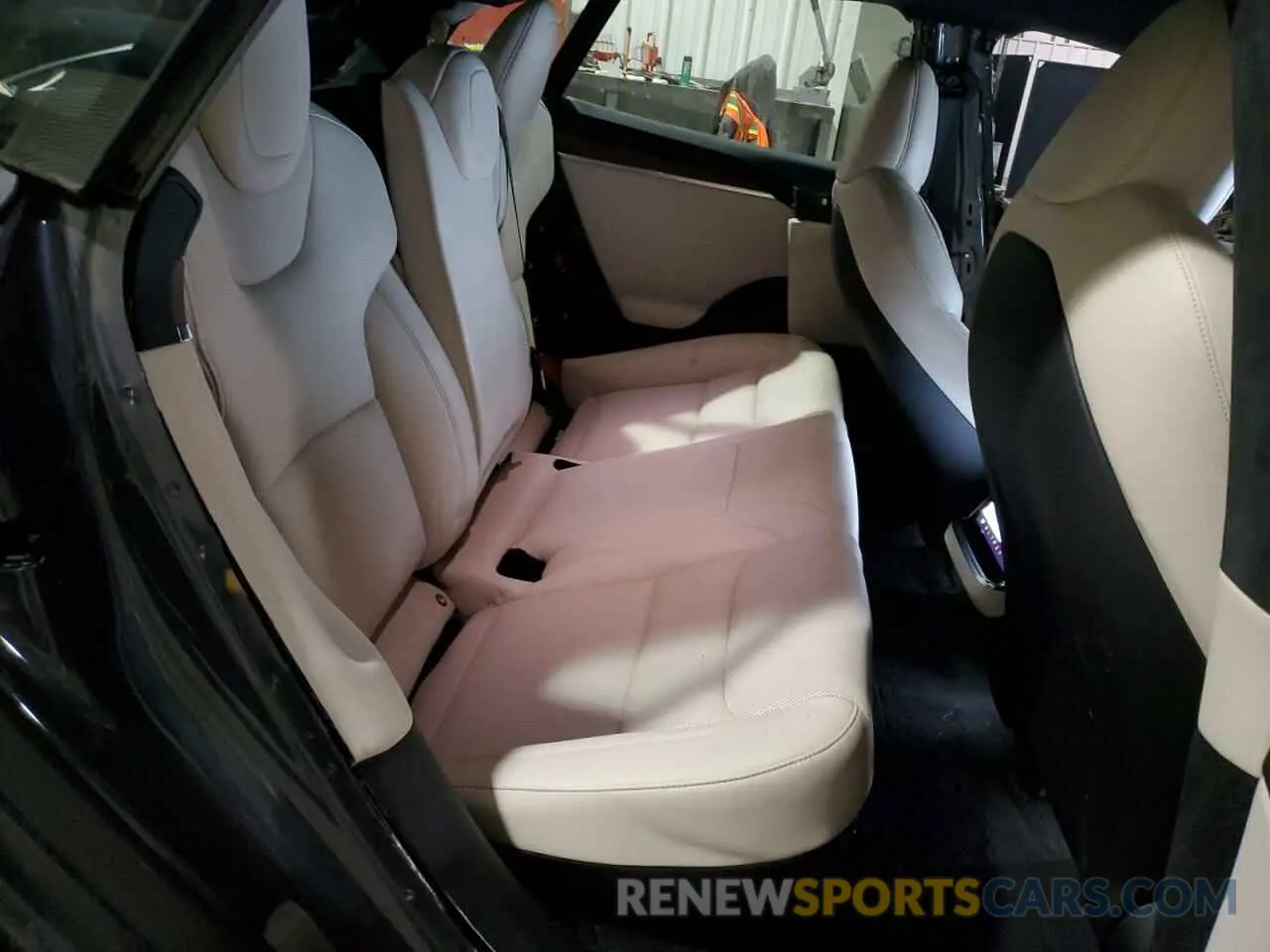 10 fotografías del automóvil dañado 5YJSA1E5XNF491752 TESLA MODEL S 2022