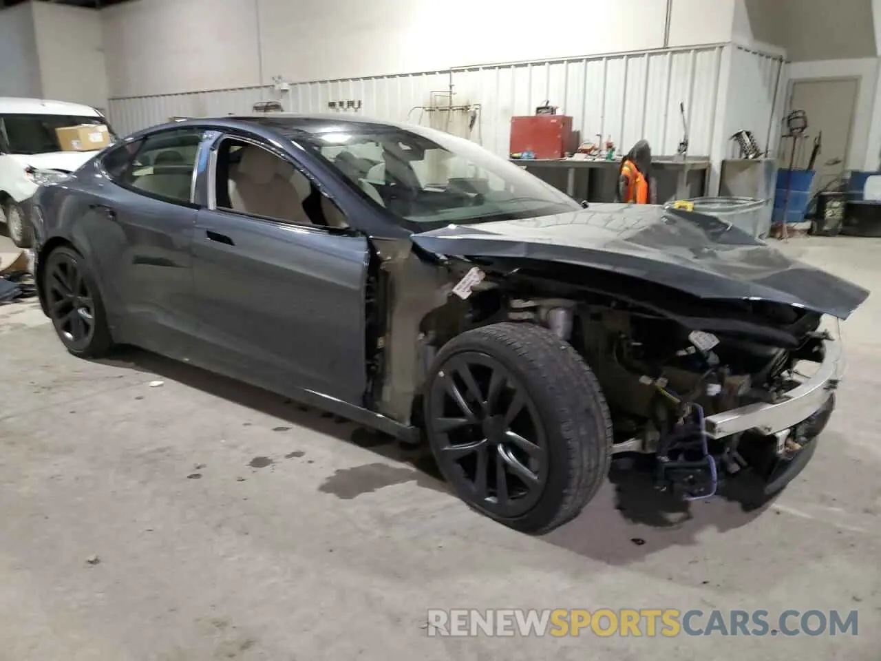 4 fotografías del automóvil dañado 5YJSA1E5XNF491752 TESLA MODEL S 2022