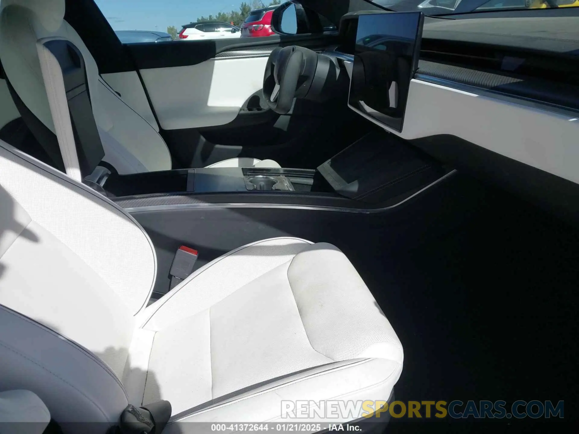 5 fotografías del automóvil dañado 5YJSA1E62NF460634 TESLA MODEL S 2022