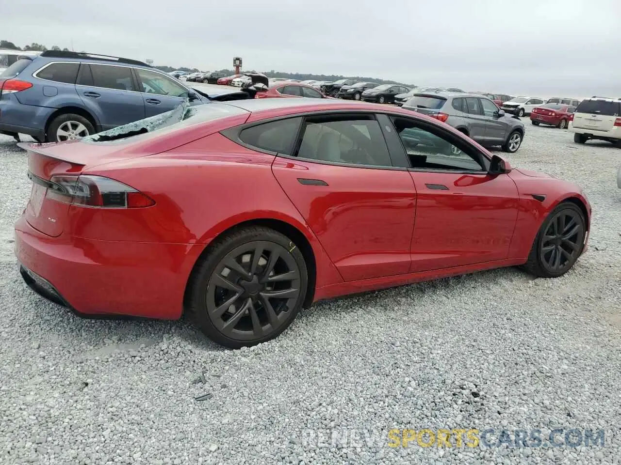 3 fotografías del automóvil dañado 5YJSA1E62NF460780 TESLA MODEL S 2022