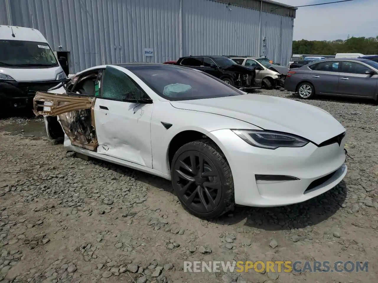 4 fotografías del automóvil dañado 5YJSA1E63NF460643 TESLA MODEL S 2022