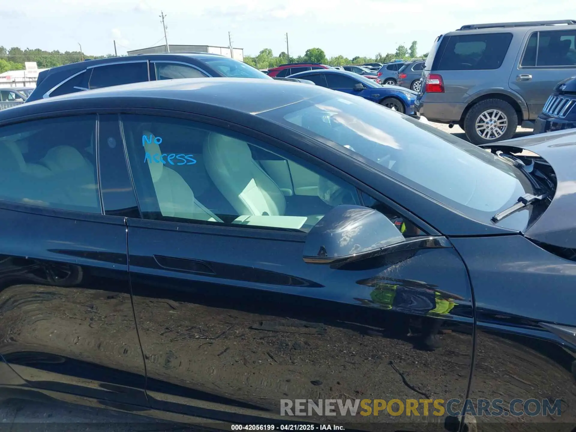 12 fotografías del automóvil dañado 5YJSA1E63NF478351 TESLA MODEL S 2022