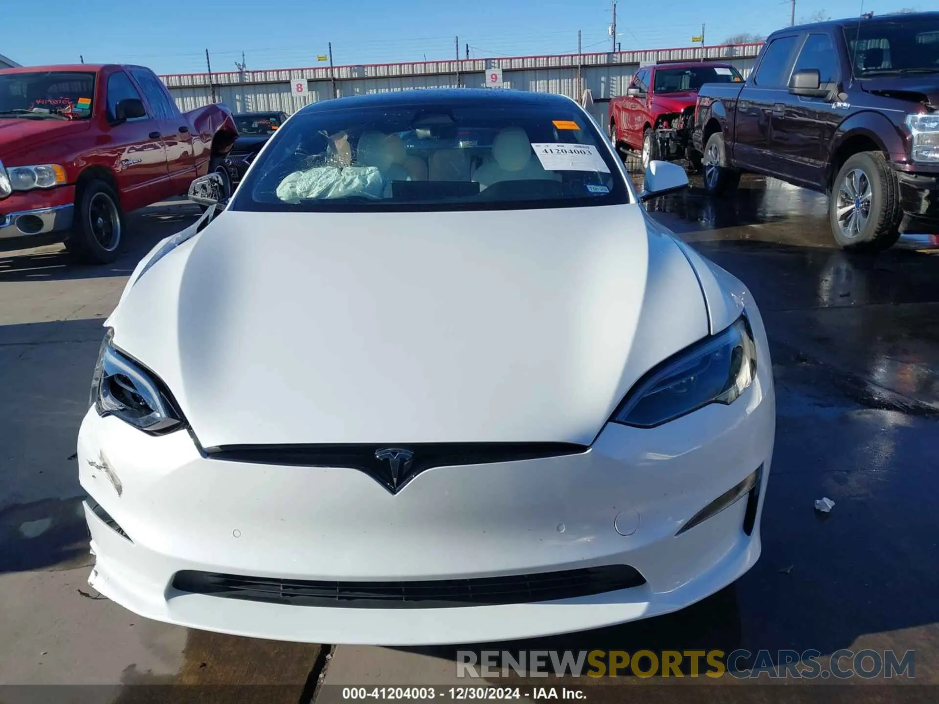 12 fotografías del automóvil dañado 5YJSA1E63NF483873 TESLA MODEL S 2022
