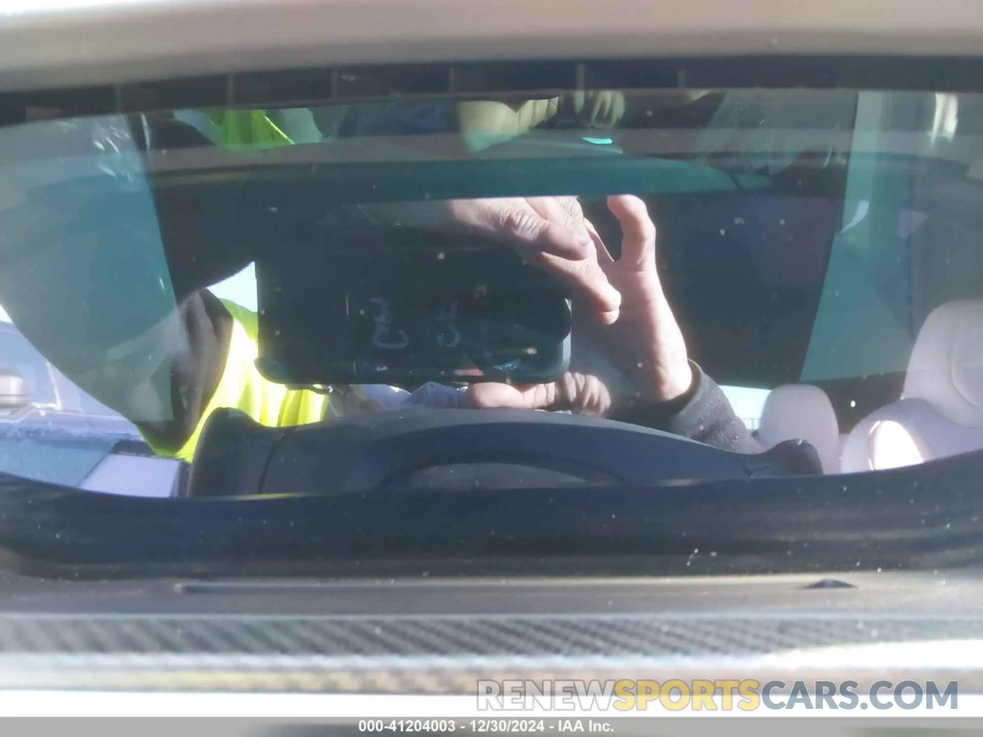 7 fotografías del automóvil dañado 5YJSA1E63NF483873 TESLA MODEL S 2022