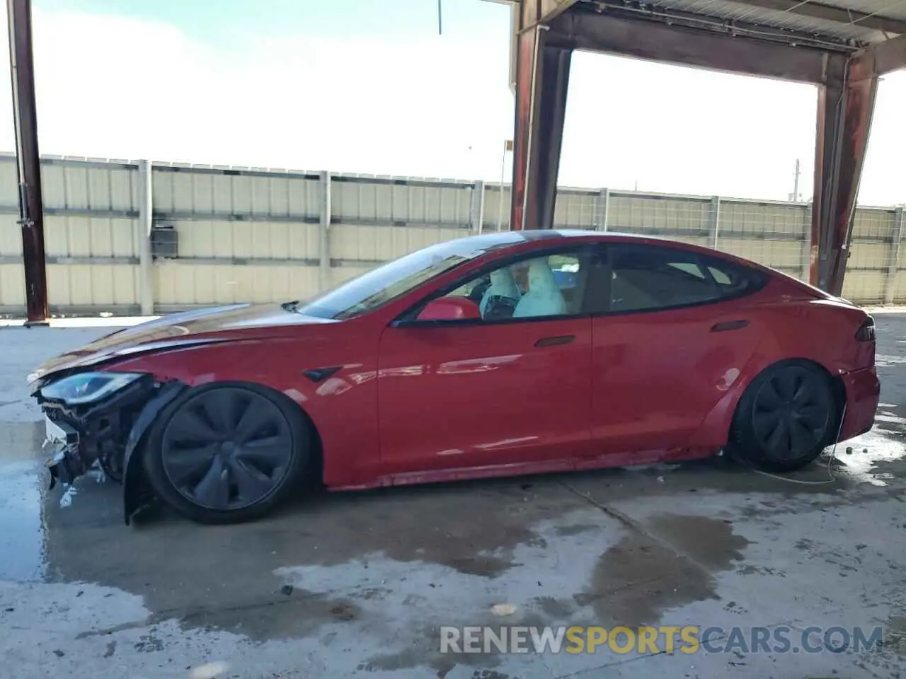 1 fotografías del automóvil dañado 5YJSA1E64NF473840 TESLA MODEL S 2022