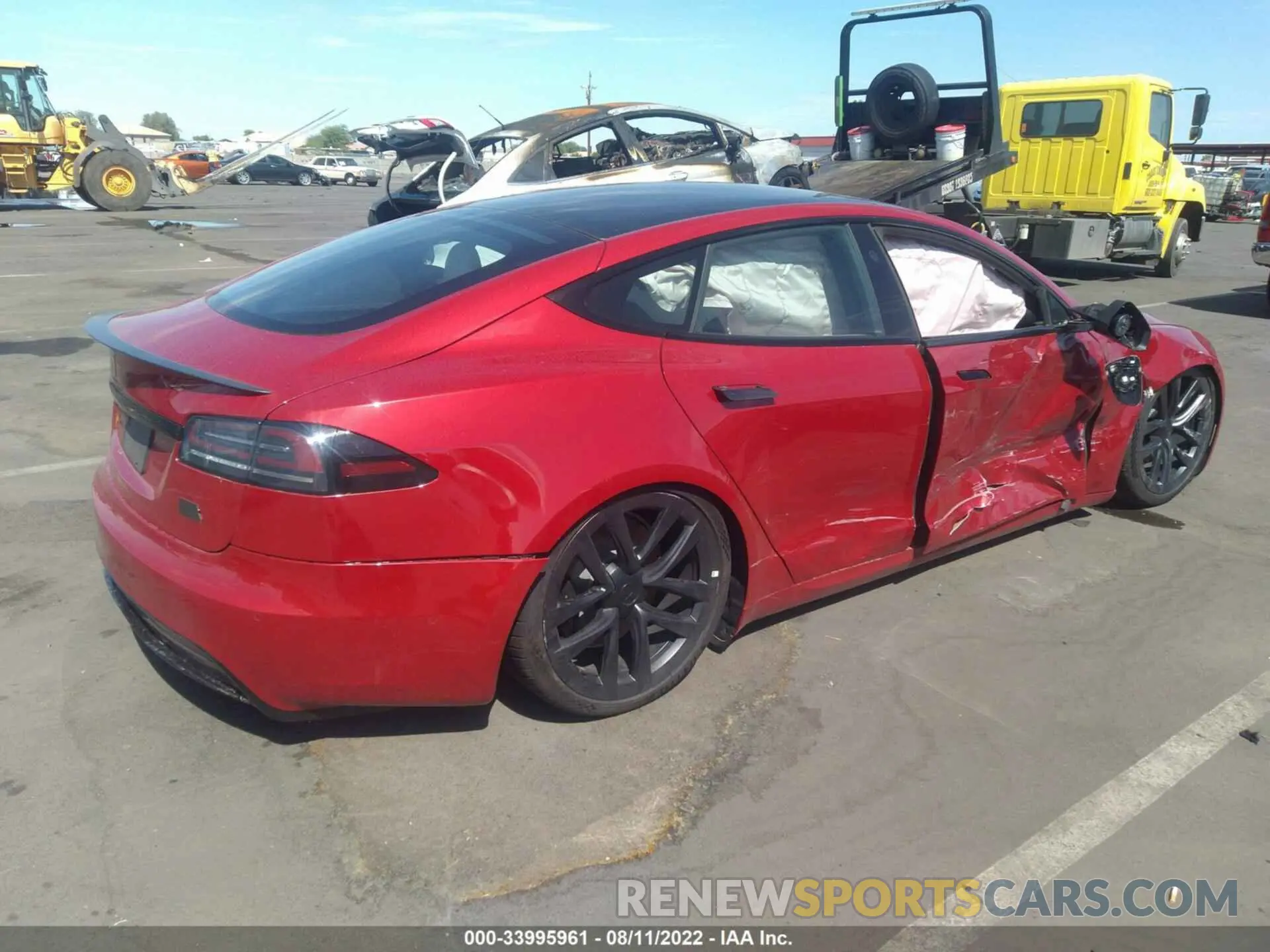 4 fotografías del automóvil dañado 5YJSA1E64NF477130 TESLA MODEL S 2022