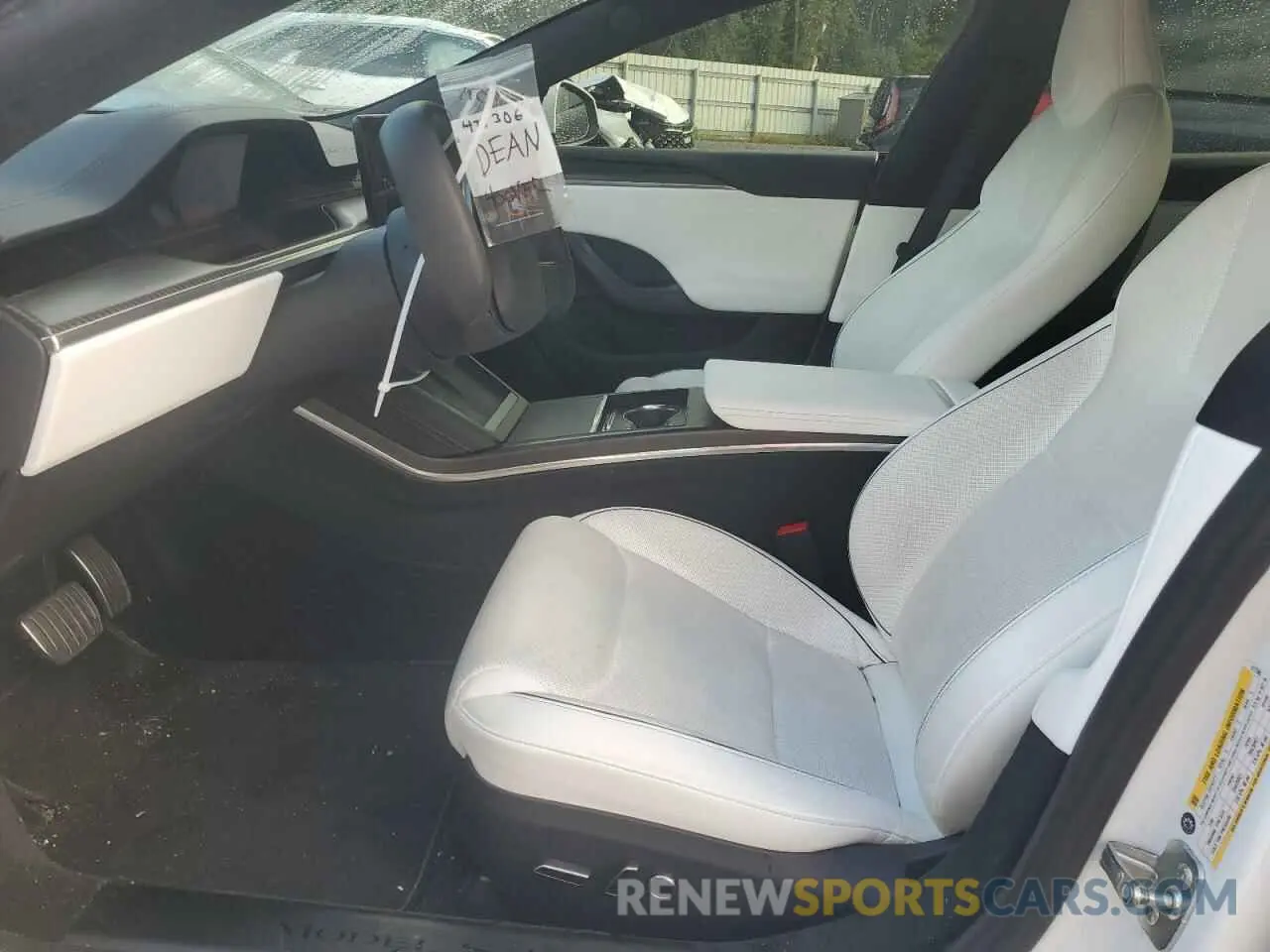 7 fotografías del automóvil dañado 5YJSA1E64NF477306 TESLA MODEL S 2022