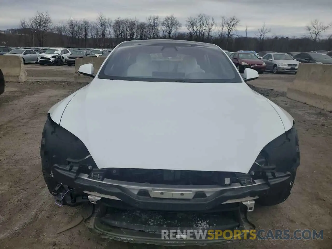 5 fotografías del automóvil dañado 5YJSA1E64NF478200 TESLA MODEL S 2022