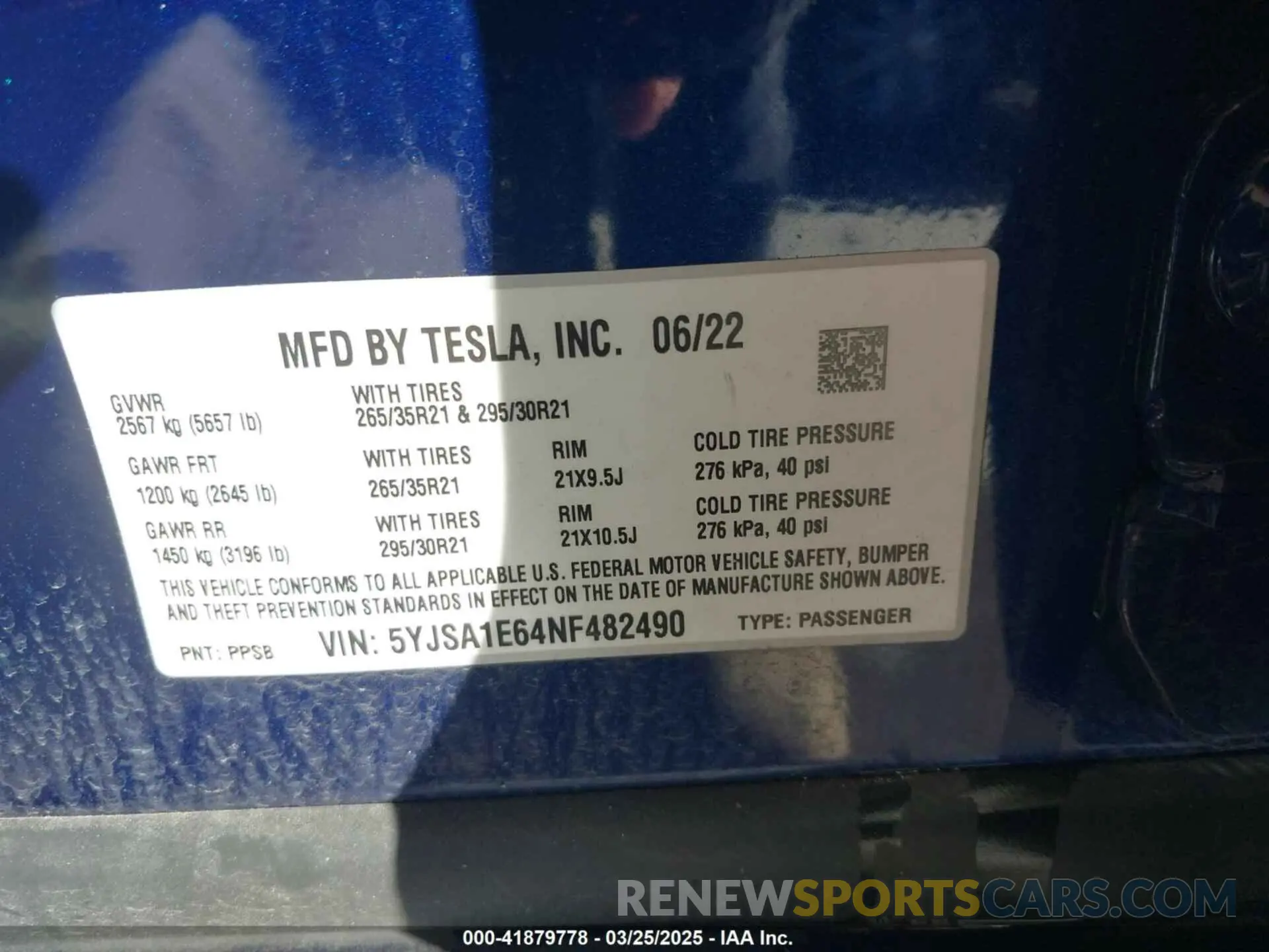 9 fotografías del automóvil dañado 5YJSA1E64NF482490 TESLA MODEL S 2022