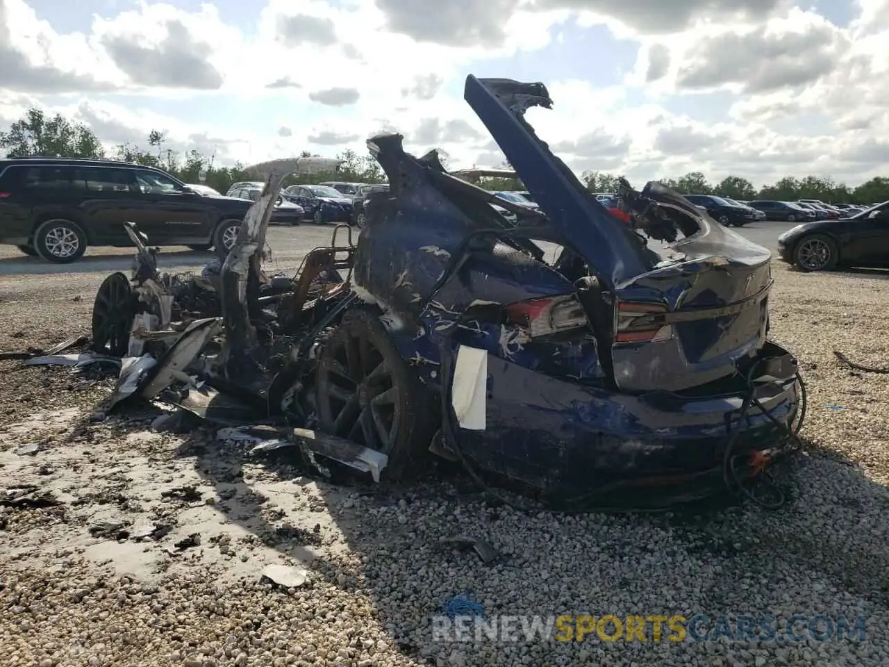 3 fotografías del automóvil dañado 5YJSA1E65NF459171 TESLA MODEL S 2022