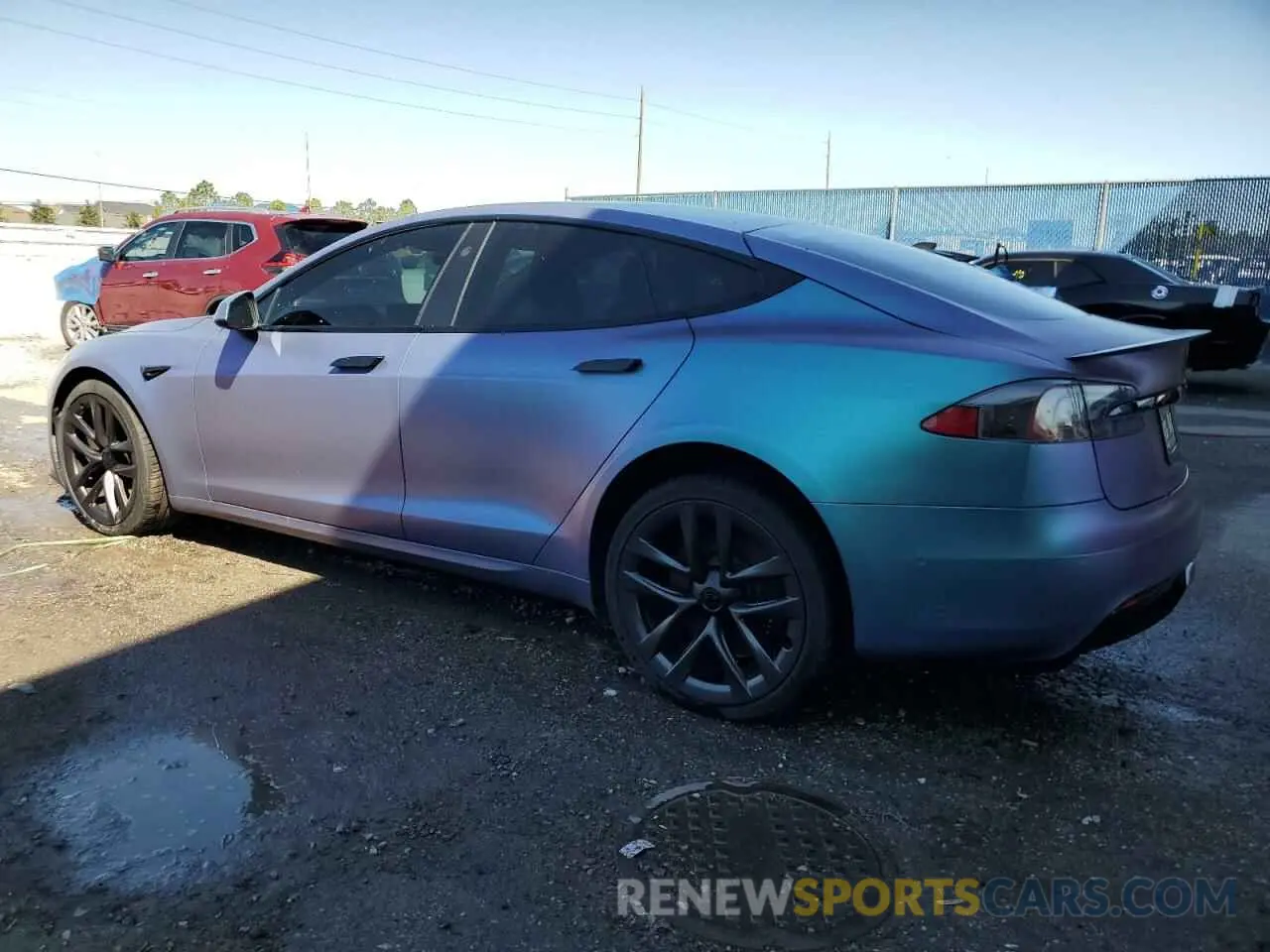 2 fotografías del automóvil dañado 5YJSA1E65NF471028 TESLA MODEL S 2022