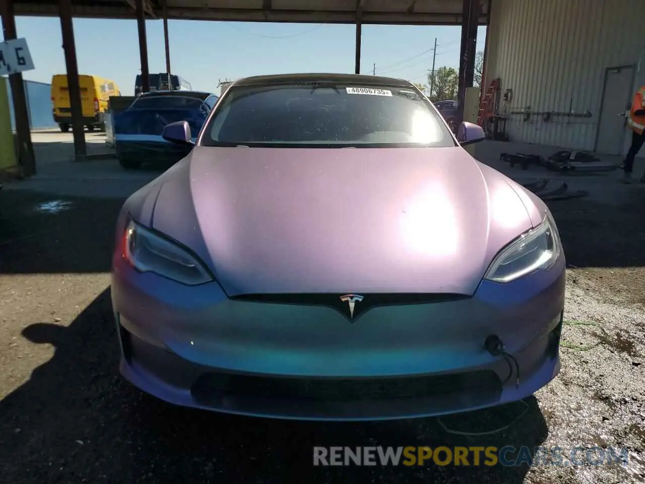 5 fotografías del automóvil dañado 5YJSA1E65NF471028 TESLA MODEL S 2022