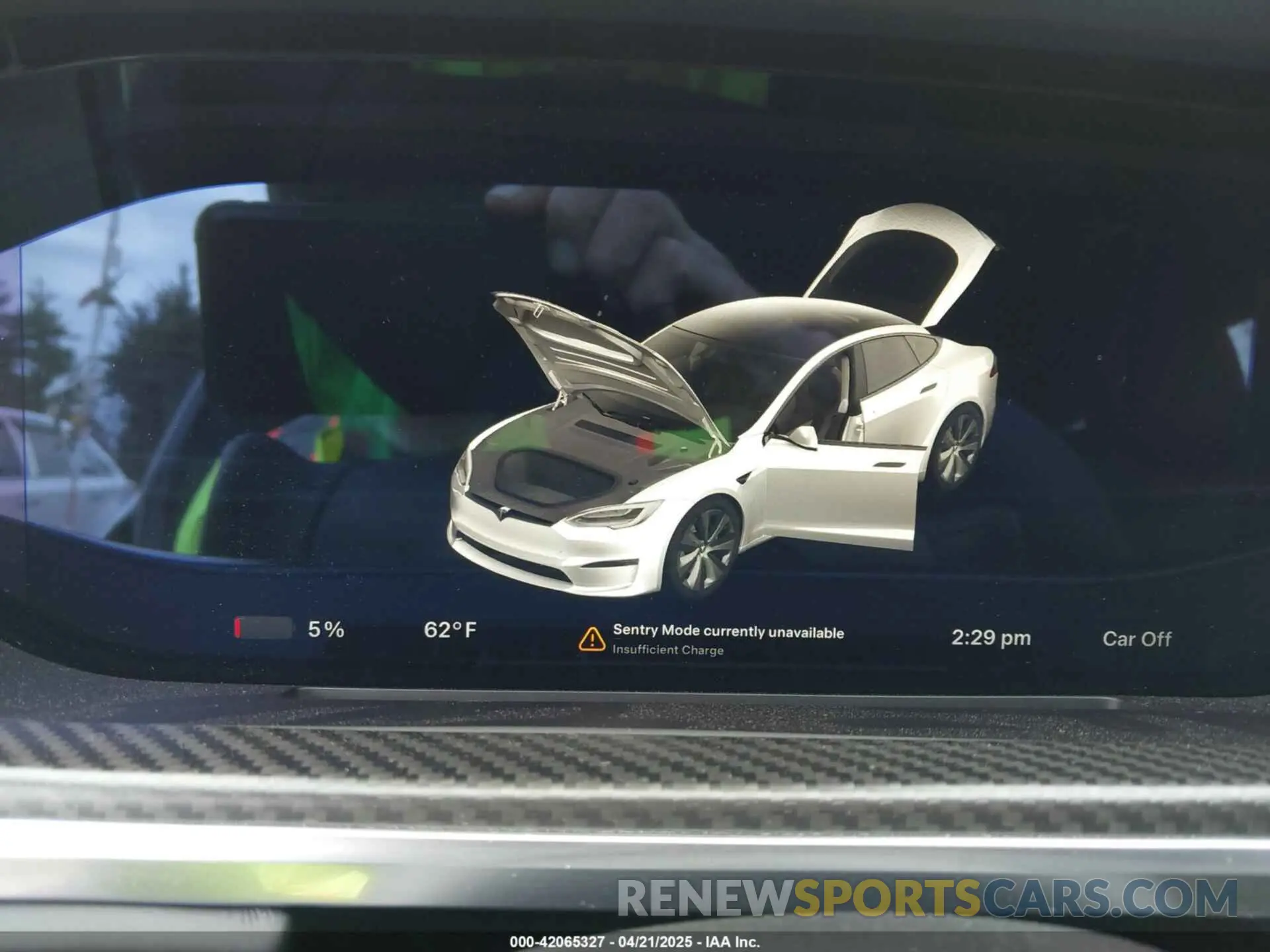 18 fotografías del automóvil dañado 5YJSA1E66NF460054 TESLA MODEL S 2022