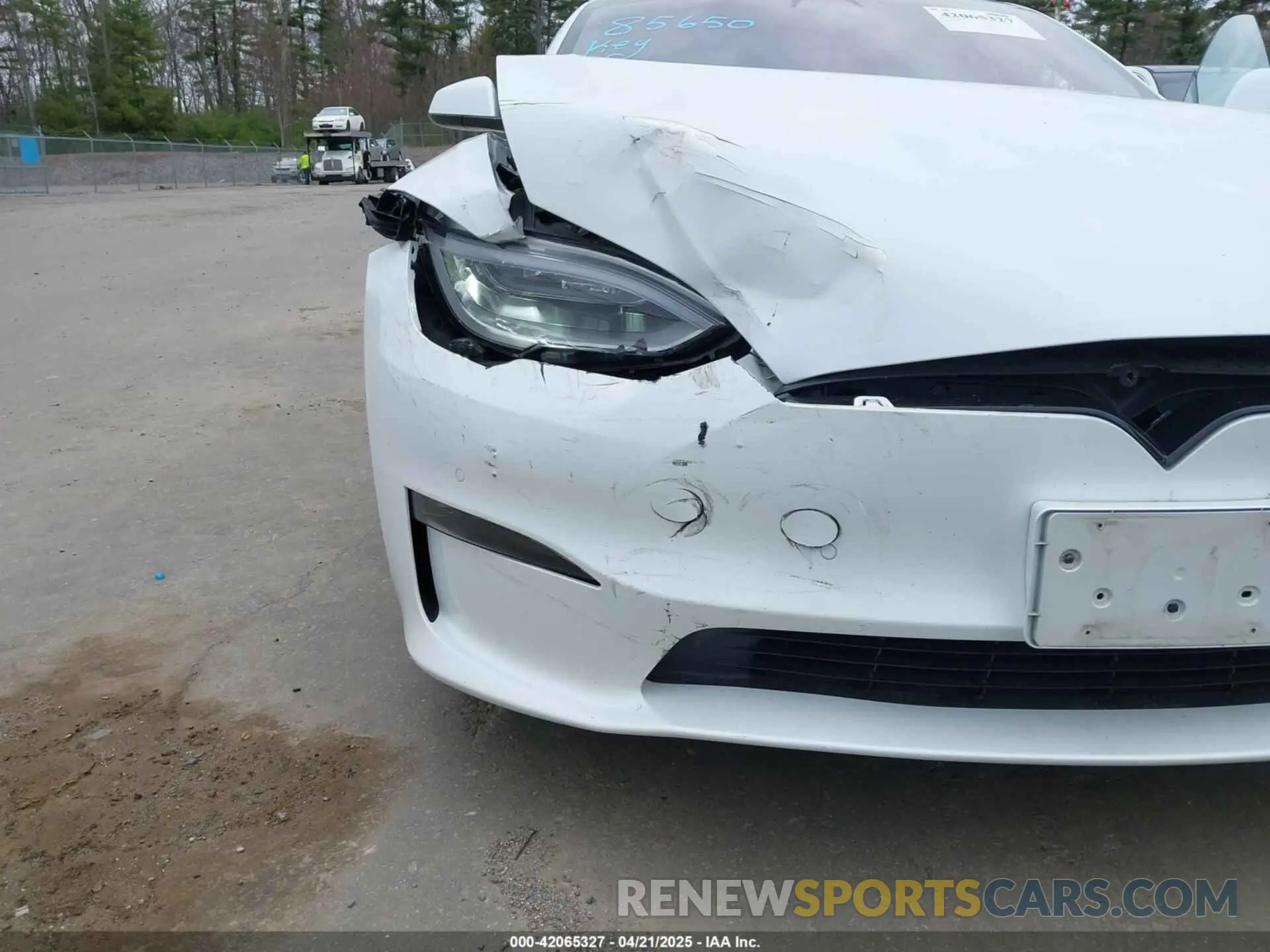 21 fotografías del automóvil dañado 5YJSA1E66NF460054 TESLA MODEL S 2022