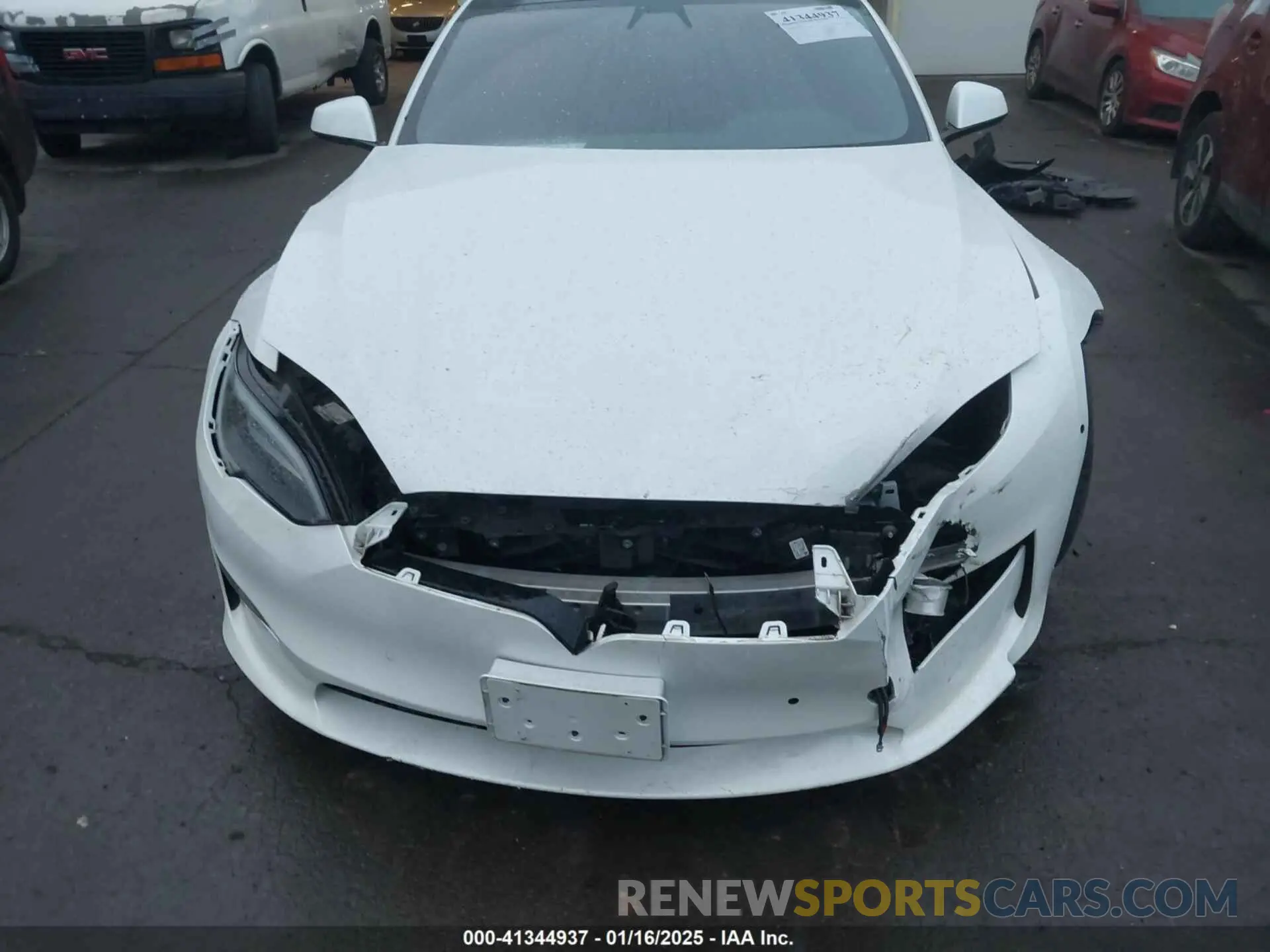 6 fotografías del automóvil dañado 5YJSA1E66NF474312 TESLA MODEL S 2022
