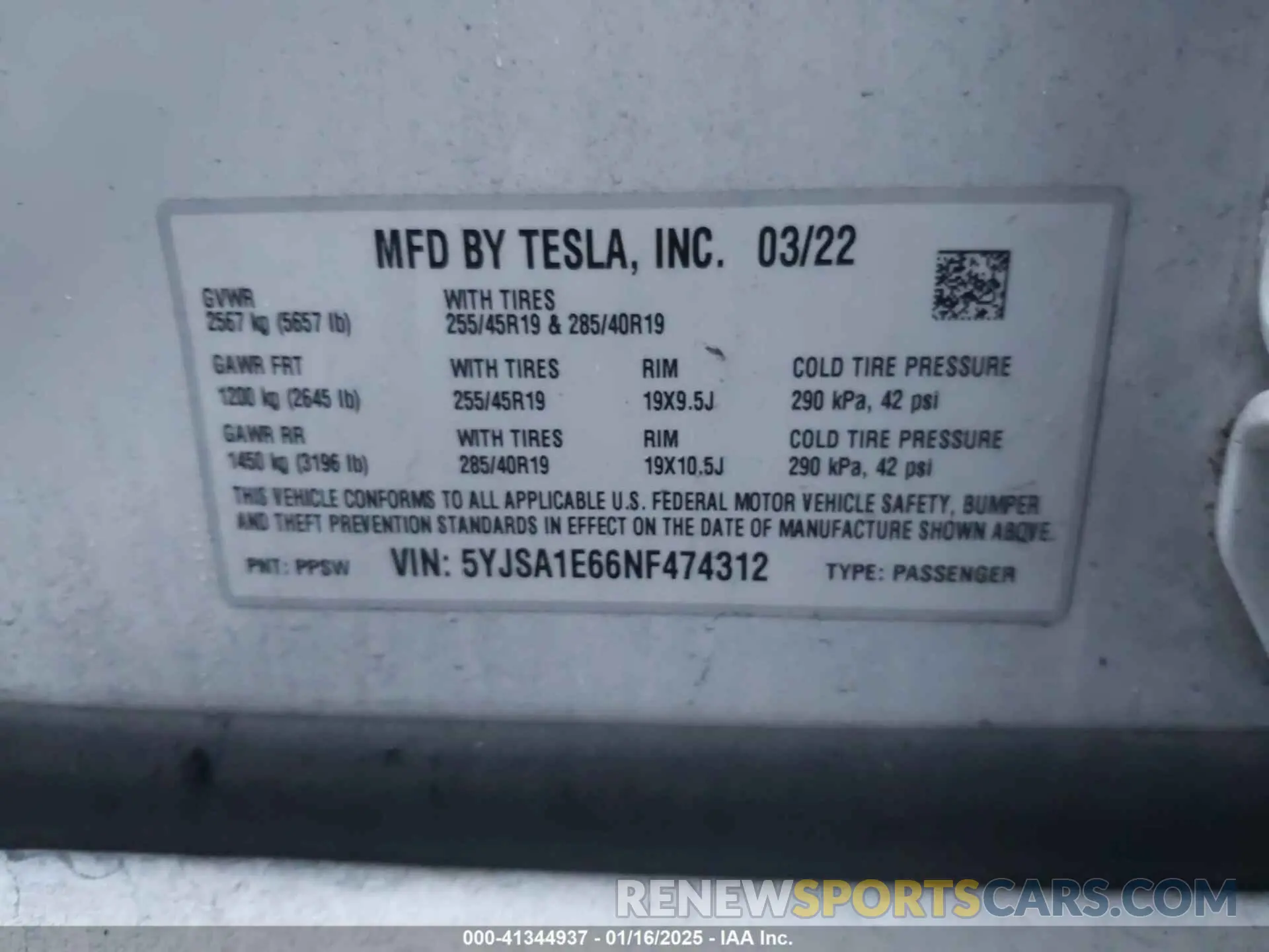 9 fotografías del automóvil dañado 5YJSA1E66NF474312 TESLA MODEL S 2022