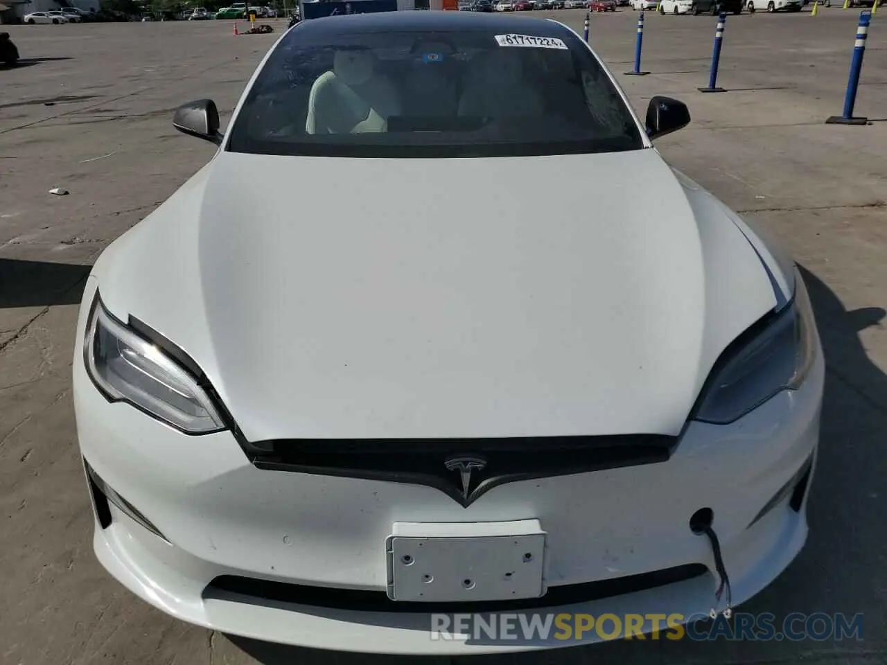 5 fotografías del automóvil dañado 5YJSA1E68NF466003 TESLA MODEL S 2022