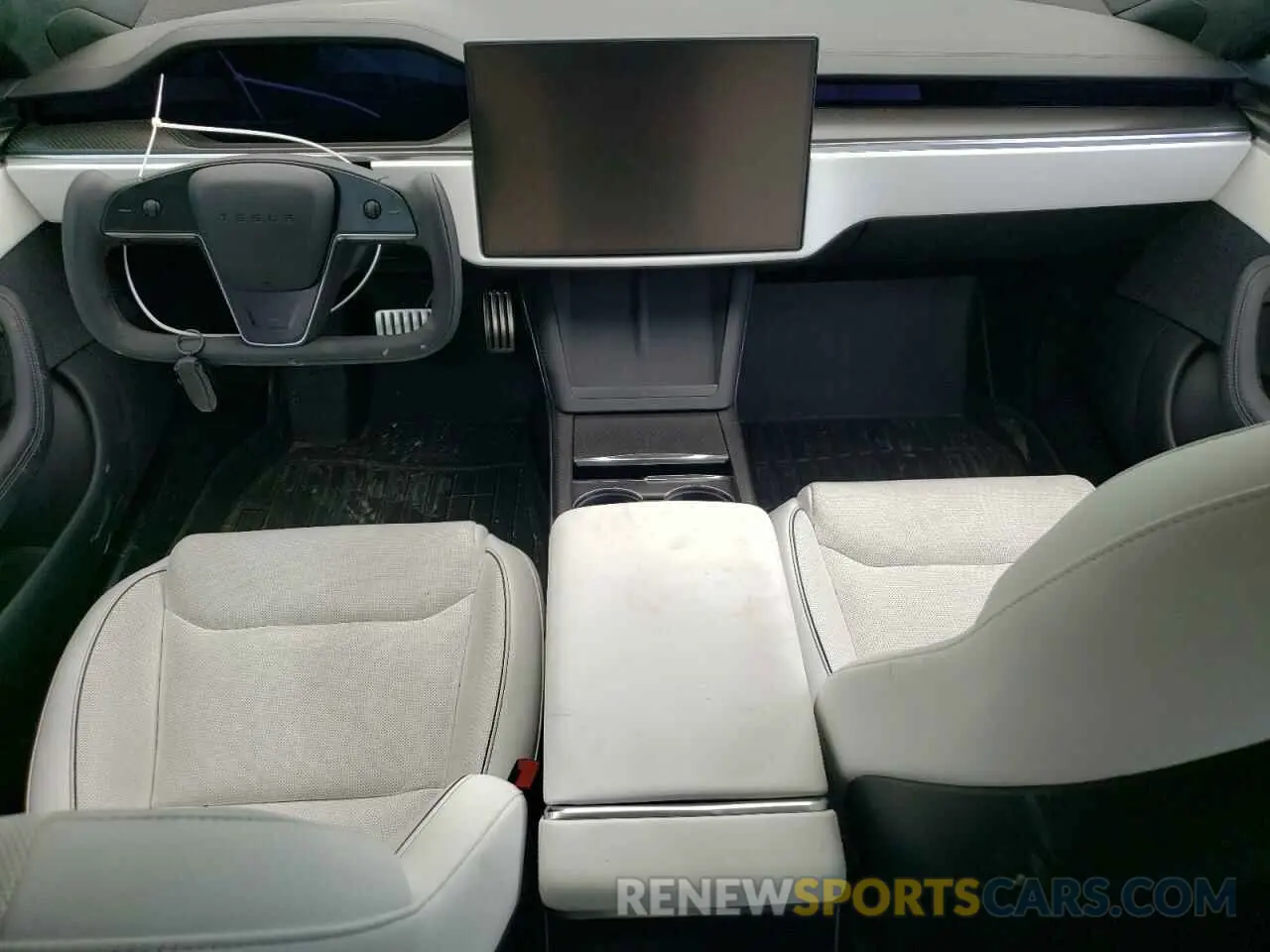 8 fotografías del automóvil dañado 5YJSA1E68NF466003 TESLA MODEL S 2022