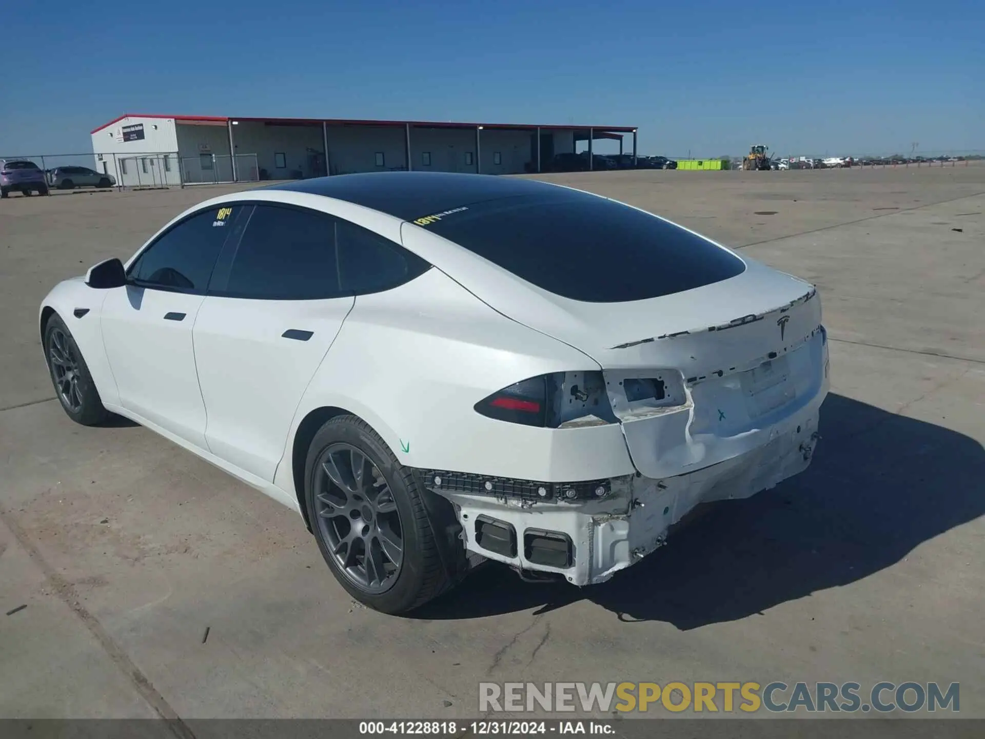 3 fotografías del automóvil dañado 5YJSA1E69NF486471 TESLA MODEL S 2022