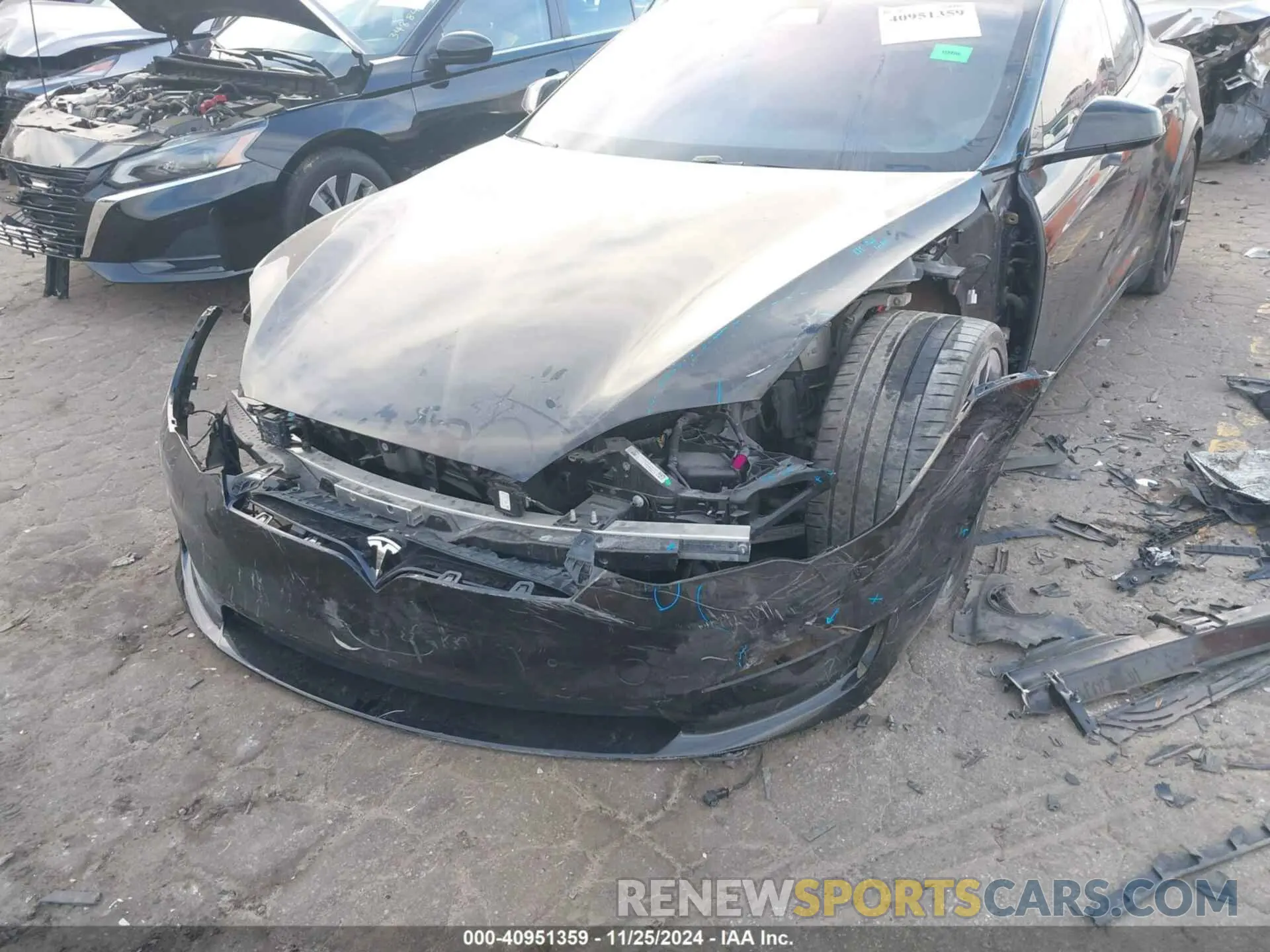 6 fotografías del automóvil dañado 5YJSA1E6XNF460235 TESLA MODEL S 2022