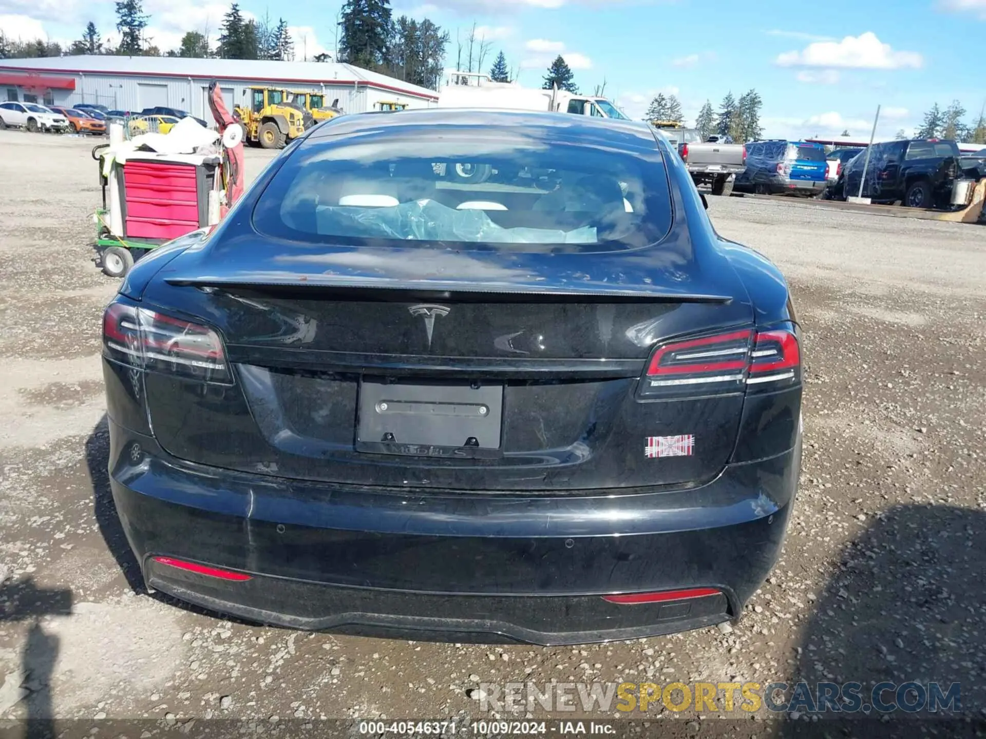 16 fotografías del automóvil dañado 5YJSA1E6XNF496698 TESLA MODEL S 2022