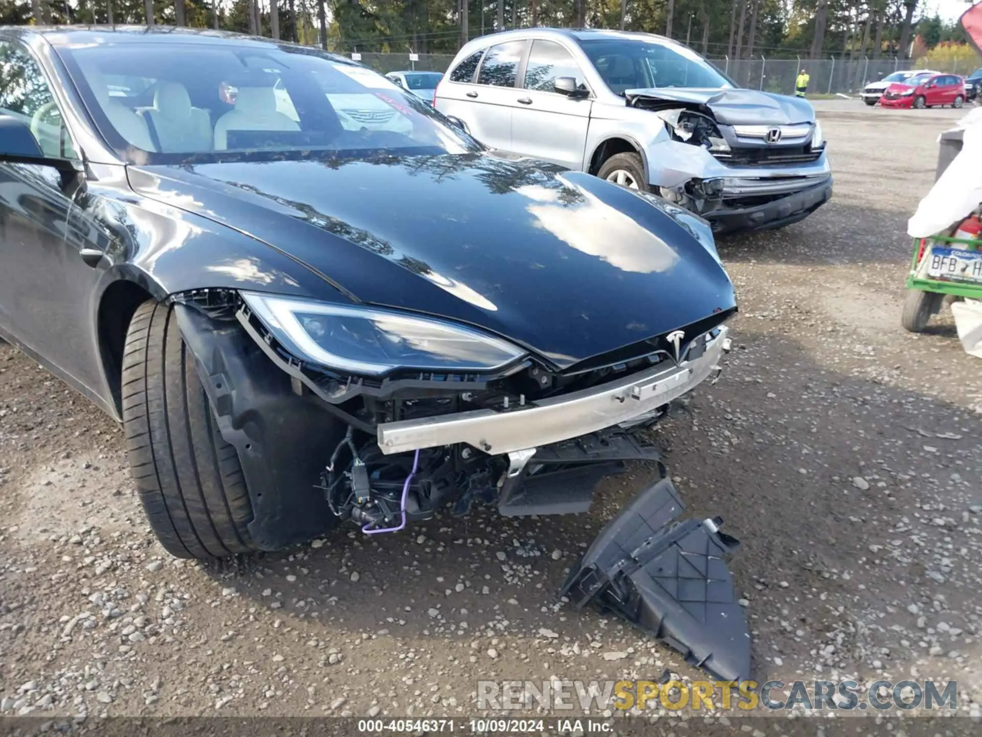 20 fotografías del automóvil dañado 5YJSA1E6XNF496698 TESLA MODEL S 2022