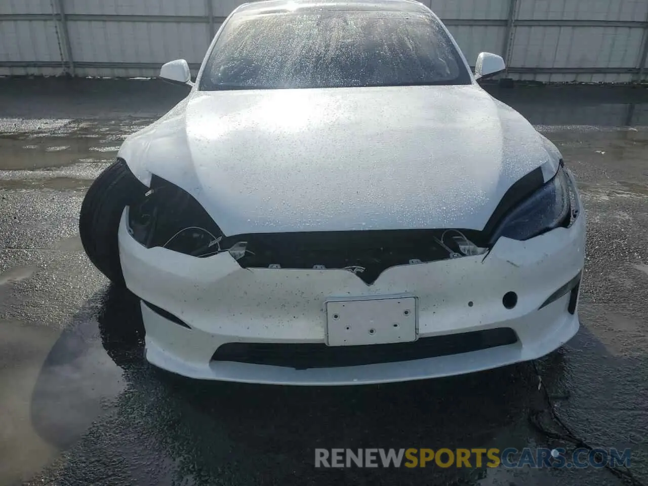 9 fotografías del automóvil dañado 5YJSA1E50PF499829 TESLA MODEL S 2023