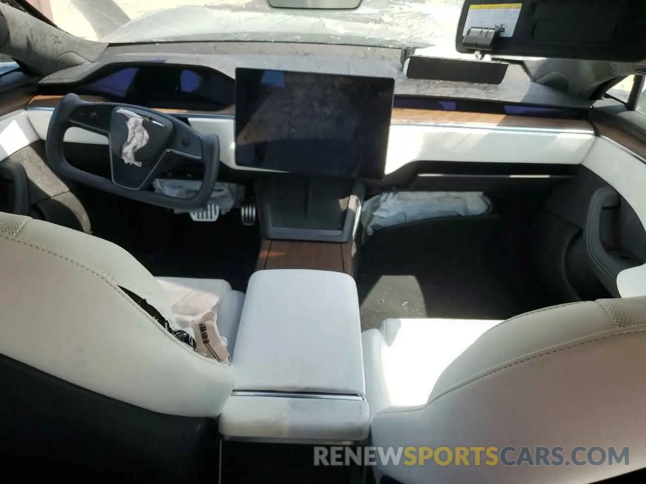 8 fotografías del automóvil dañado 5YJSA1E50PF499958 TESLA MODEL S 2023