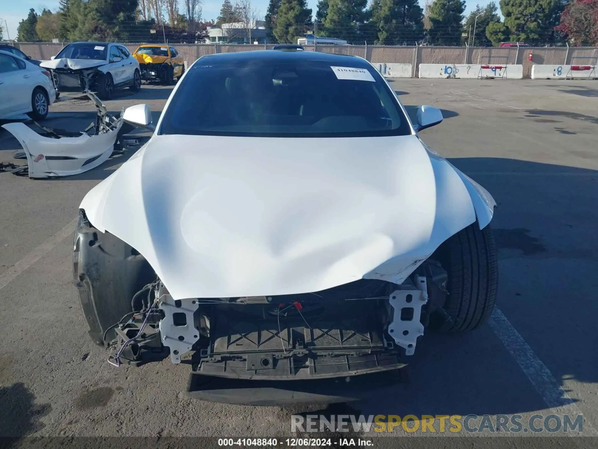 13 fotografías del automóvil dañado 5YJSA1E50PF500073 TESLA MODEL S 2023
