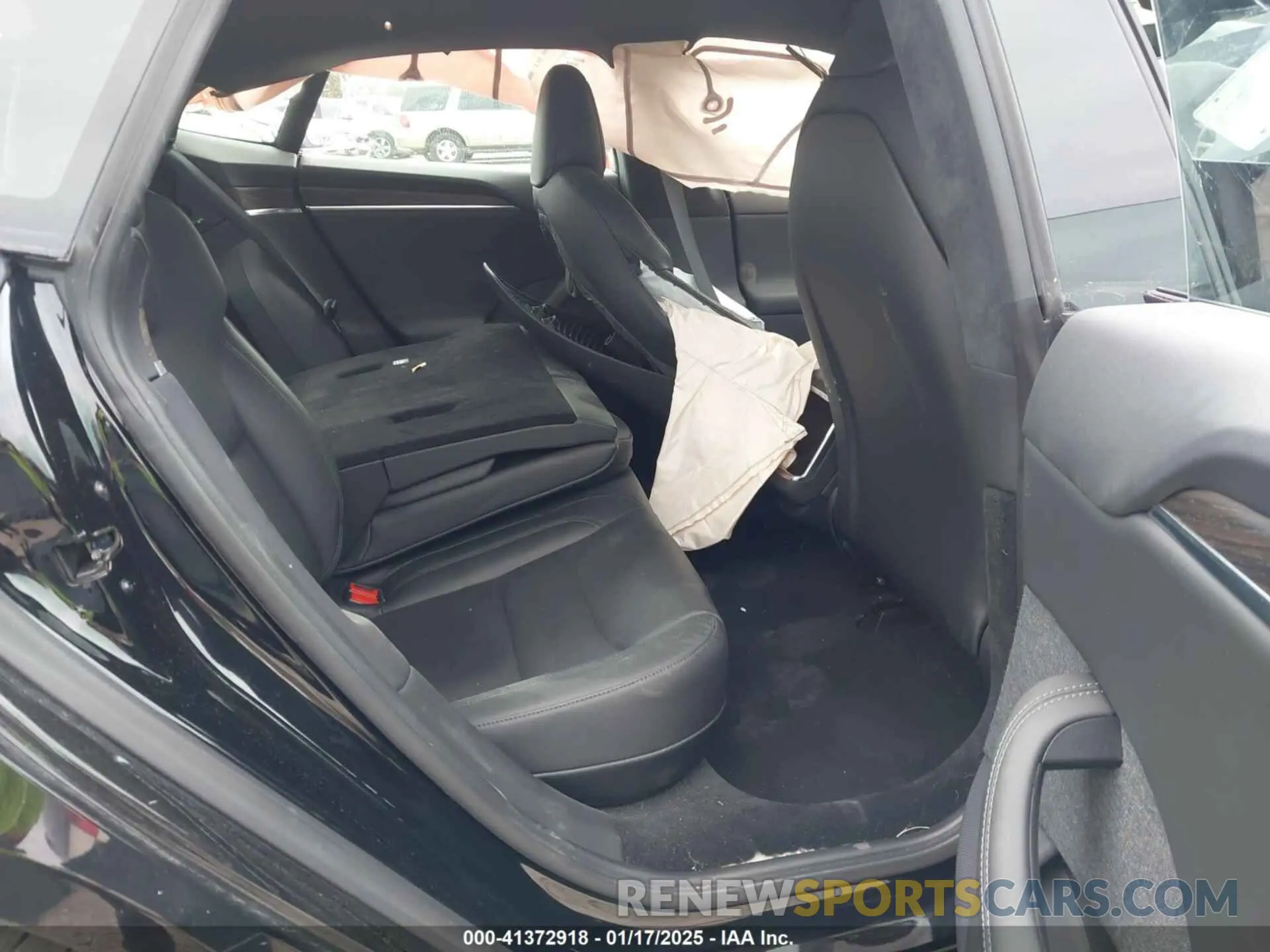 8 fotografías del automóvil dañado 5YJSA1E52PF500088 TESLA MODEL S 2023