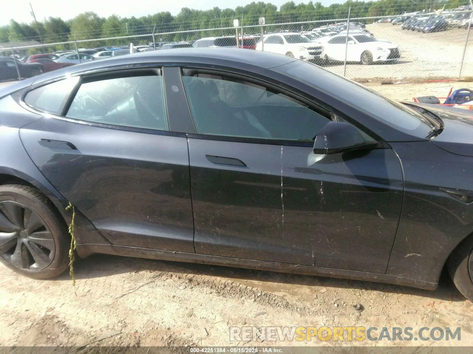 12 fotografías del automóvil dañado 5YJSA1E52PF530689 TESLA MODEL S 2023